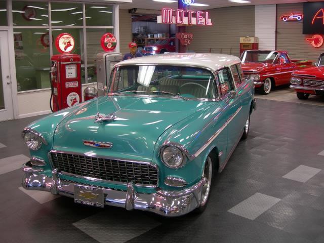 1955 Chevrolet Nomad - photo 2
