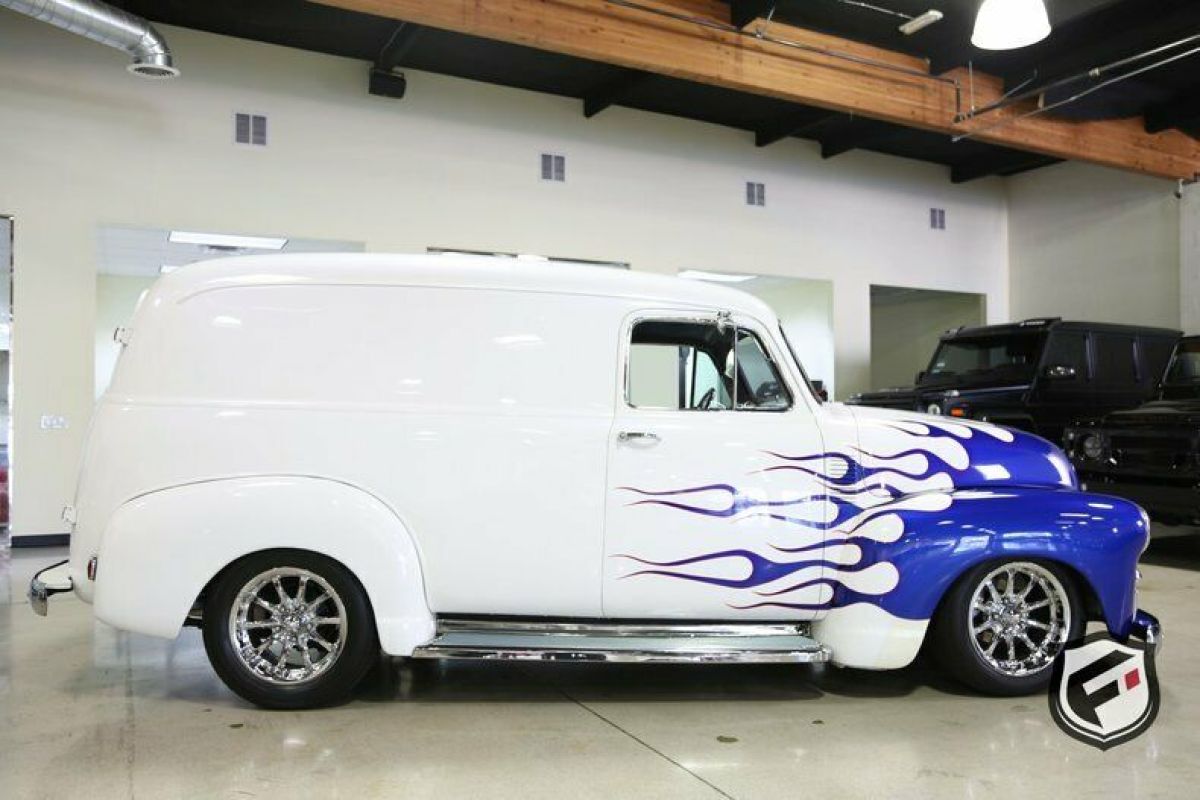 1955 Chevrolet Panel Truck - photo 2