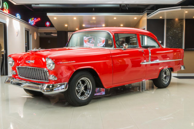 1955 Chevy 210 Frame off restored 4 speed 4 Wheel Power Disc PS A/C Restomod 1955 Chevrolet Bel Air/150/210