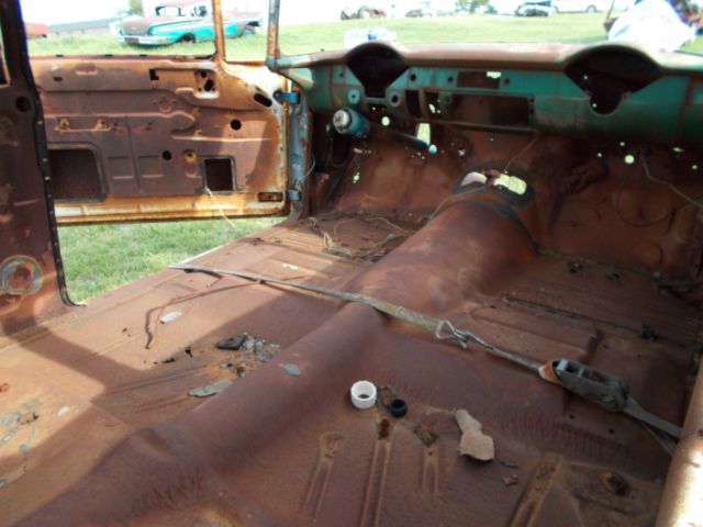 1955 Chevrolet Bel Air/150/210 bel air sedan - photo 2