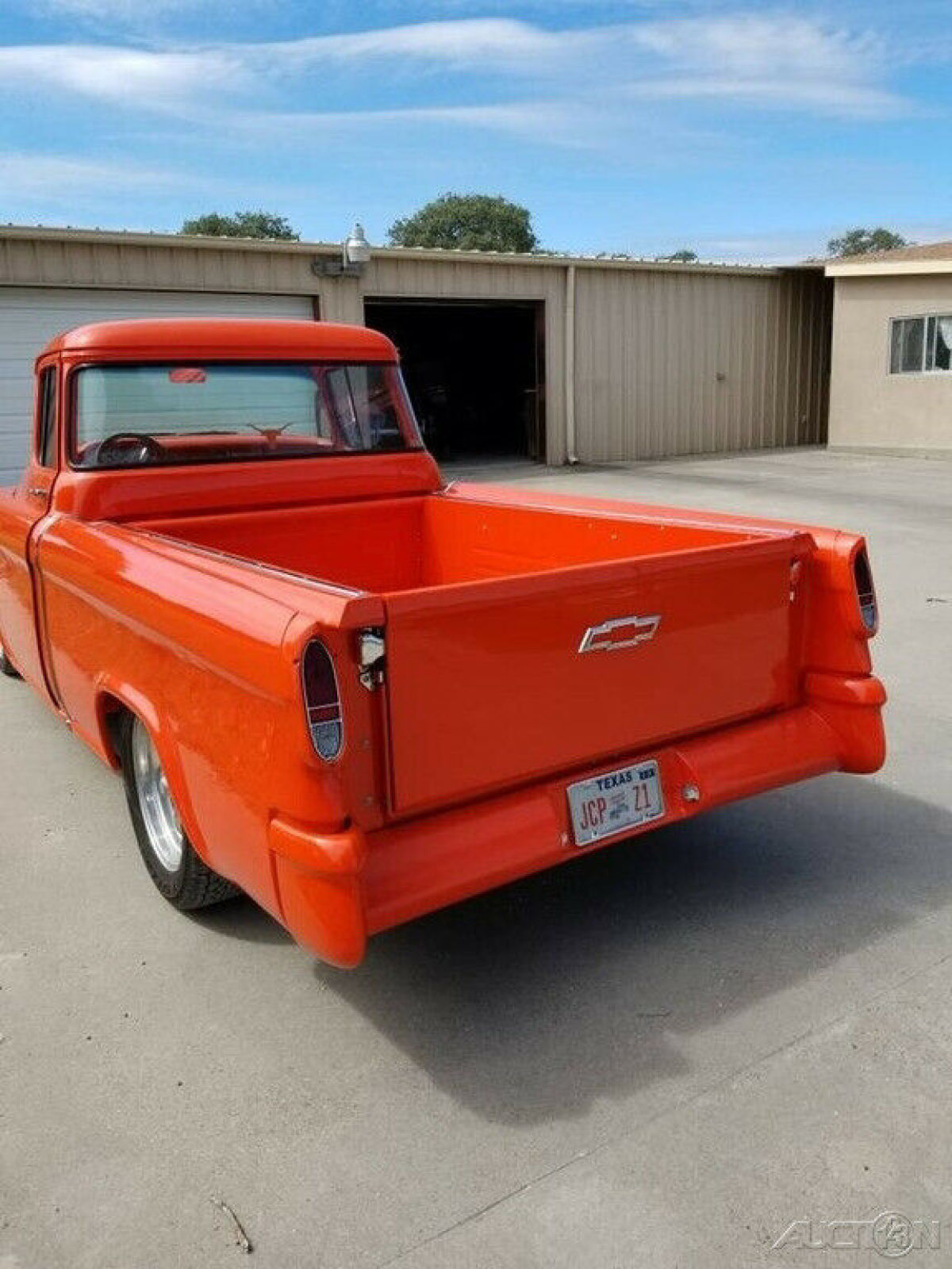1955 Chevrolet Cameo Custom Classic Show Truck - photo 4