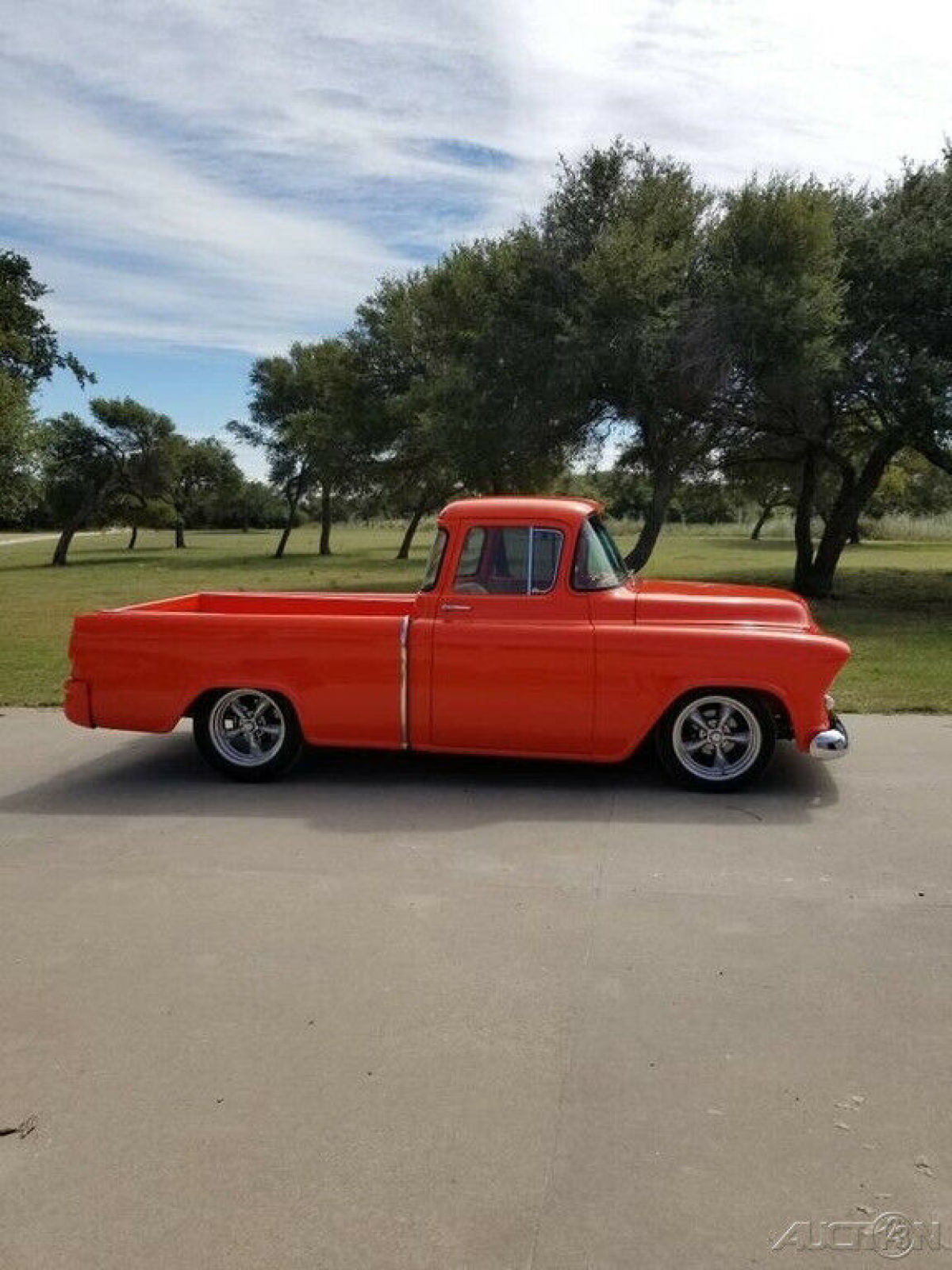 1955 Chevrolet Cameo Custom Classic Show Truck - photo 5