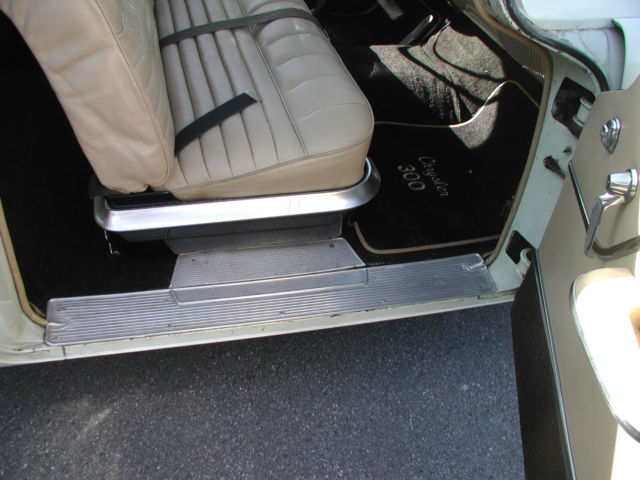 1955 Chrysler 300 Series - photo 11