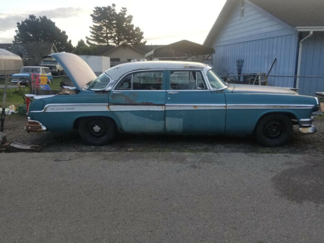 1955 Chrysler New Yorker - photo 2