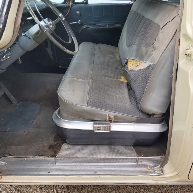 1955 Chrysler New Yorker - photo 3