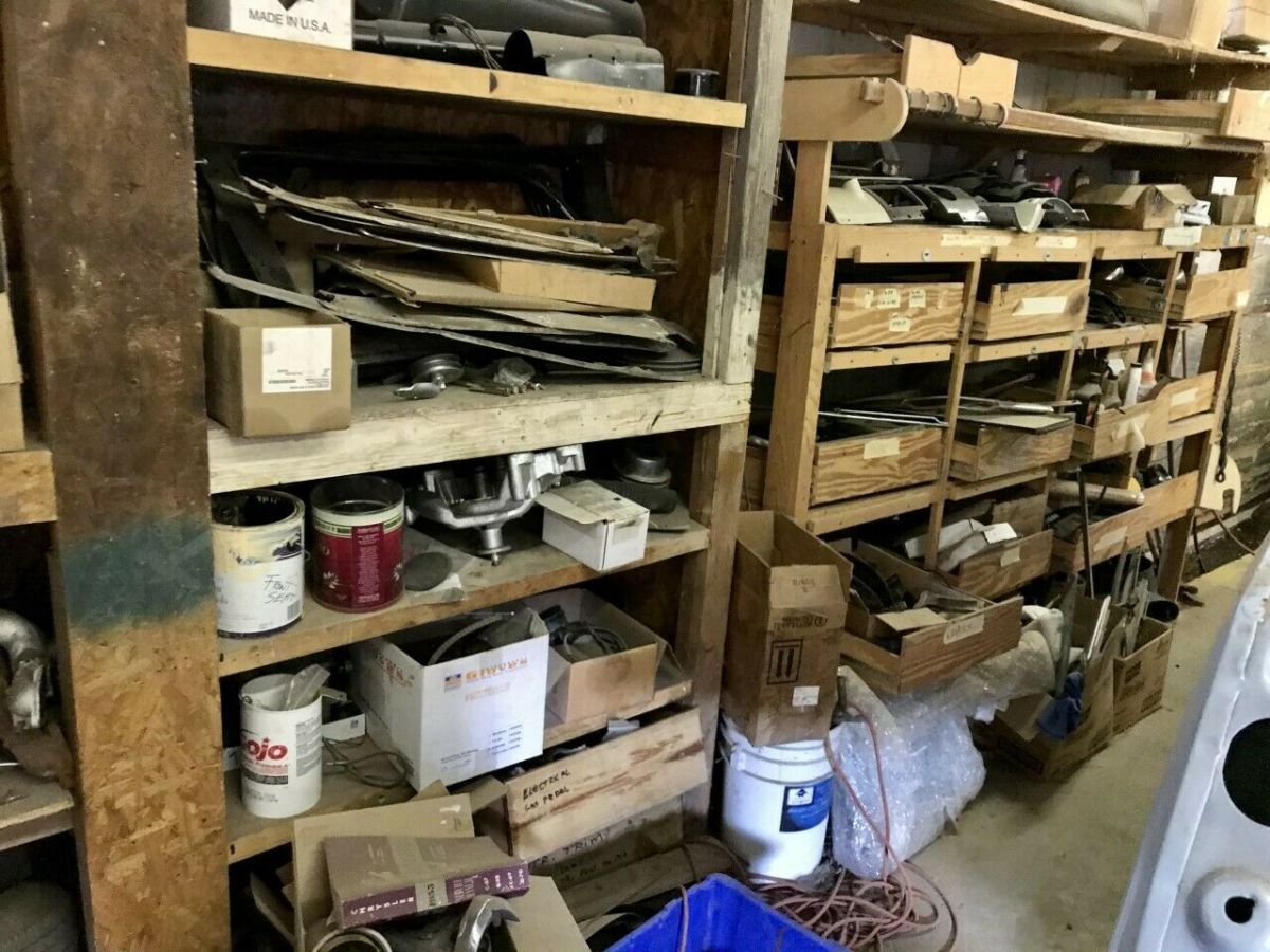 1955 Chrysler Town & Country - photo 10