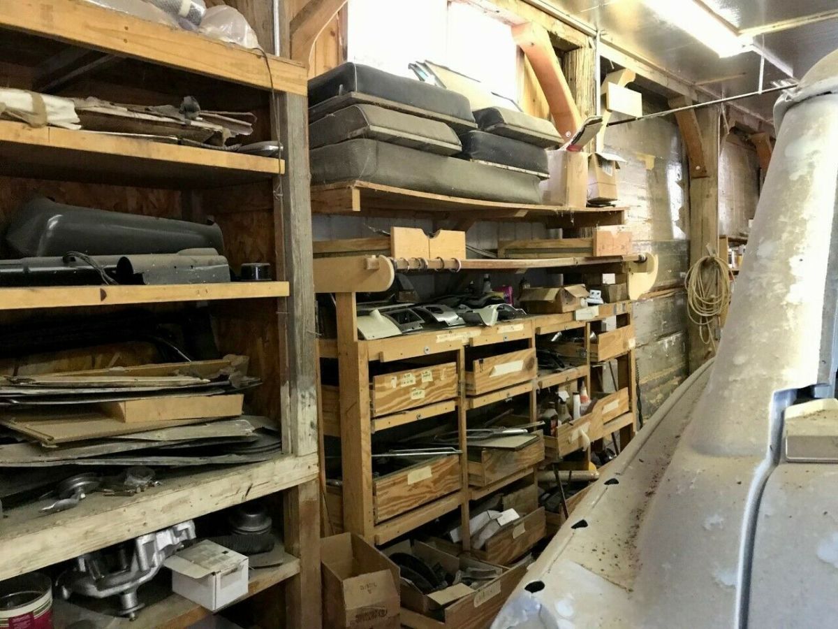 1955 Chrysler Town & Country - photo 12