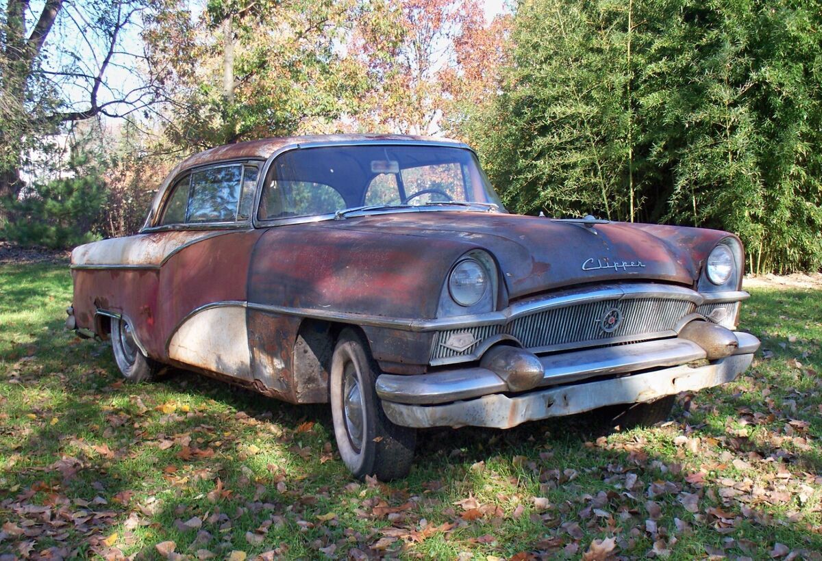 1955 CLIPPER CUSTOM CONSTELLATION 2DR 1955 Packard Custom