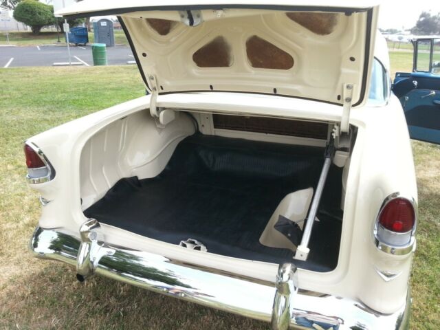 1955 Chevrolet Bel Air/150/210 2 door no post - photo 7
