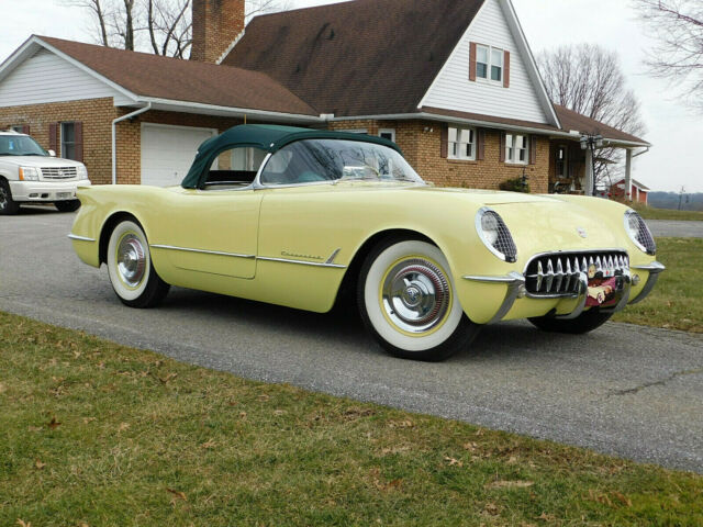 1955 Chevrolet Corvette NCRS TOP FLIGHT, BLOOMINGTON GOLD, 15K ORIG. MILES - photo 2