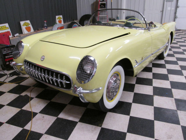 1955 CORVETTE, VERY RARE, HARVEST GOLD, 3-SPEED, CORRECT 265/195 ENGINE 1955 Chevrolet Corvette