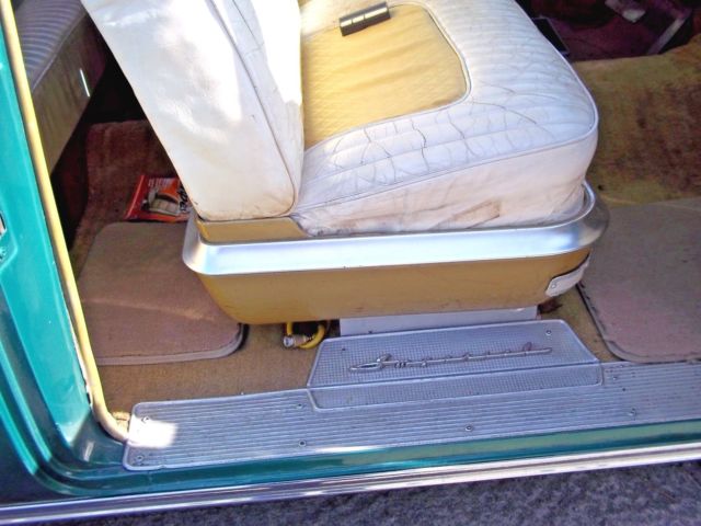 1955 Chrysler Imperial - photo 10