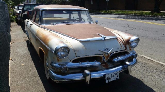 1955 Dodge Lancer 4 door sedan - photo 2