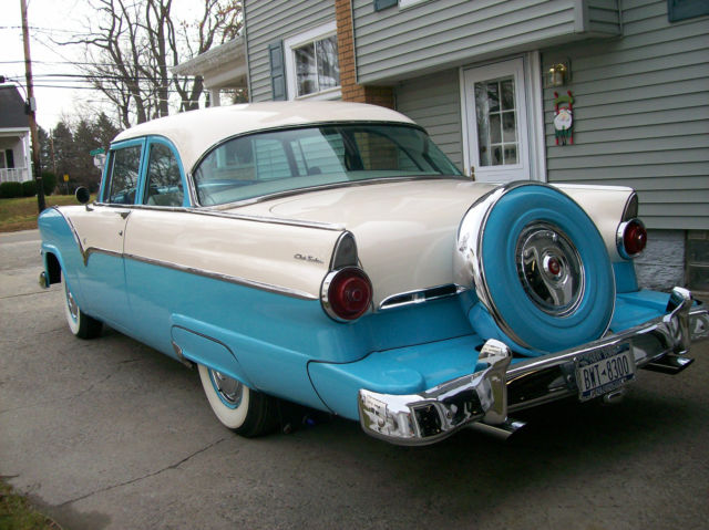 1955 Ford Fairlane Base - photo 6