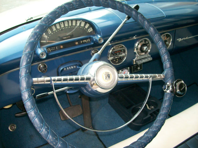 1955 Ford Fairlane Base - photo 8