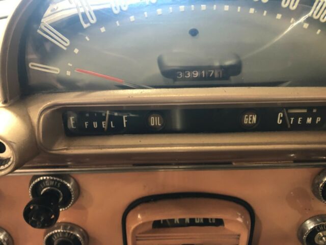 1955 Ford Club Sedan - photo 11