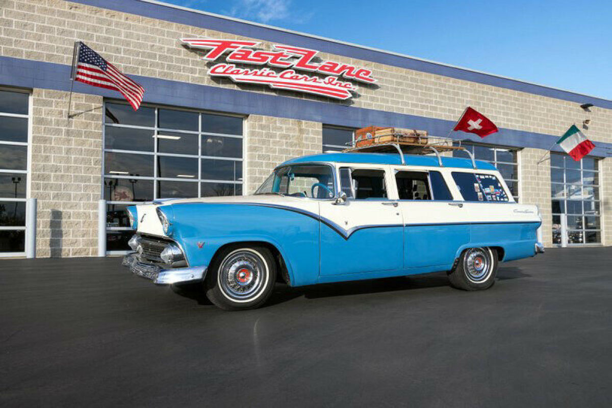 1955 Ford Country Sedan Wagon Restomod Fuel Injected 5.0 Liter V8 A/C and Heat 1955 Ford Country Sedan Wagon Fuel Injected 5.0