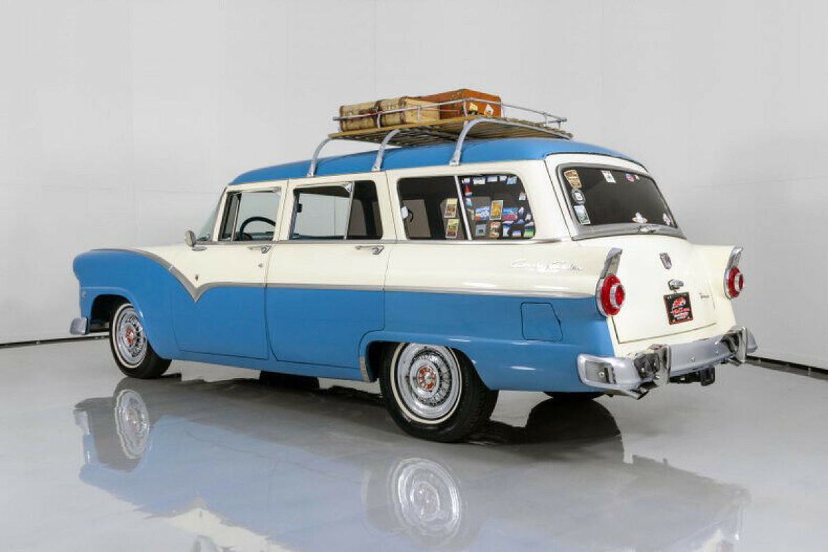 1955 Ford Country Sedan Wagon Fuel Injected 5.0 - photo 9
