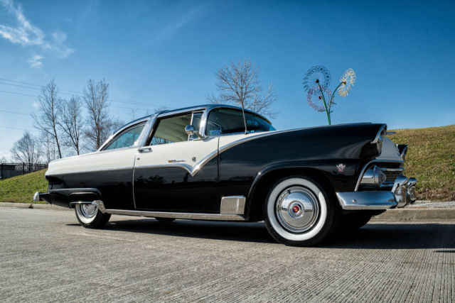 1955 Ford Crown Victoria - photo 12