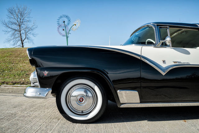 1955 Ford Crown Victoria - photo 4
