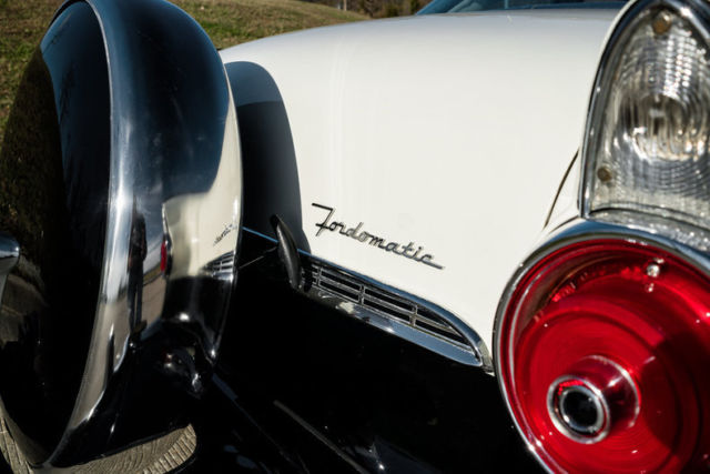 1955 Ford Crown Victoria - photo 8