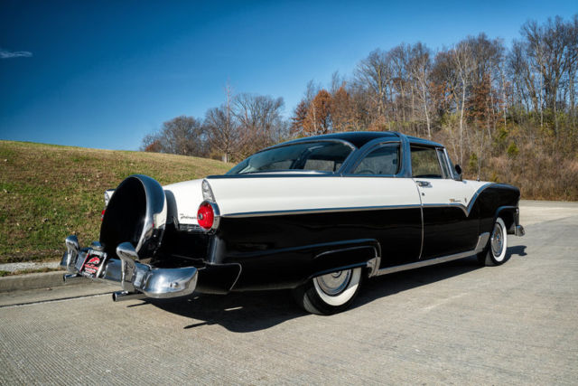 1955 Ford Crown Victoria - photo 9