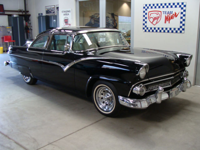 1955 Ford Crown Victoria VERY RARE.RESTO MOD