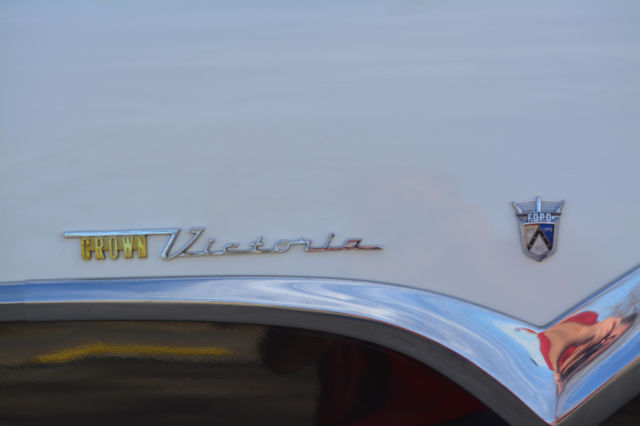 1955 Ford Fairlane Crown Victoria - photo 5
