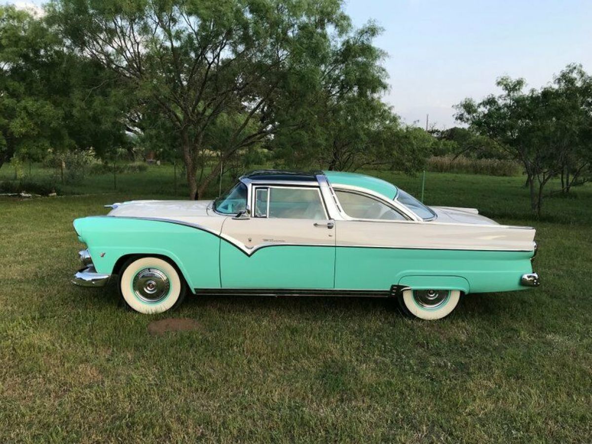 1955 Ford Crown Victoria Skyliner glass roof V8 3SPD AC - photo 2