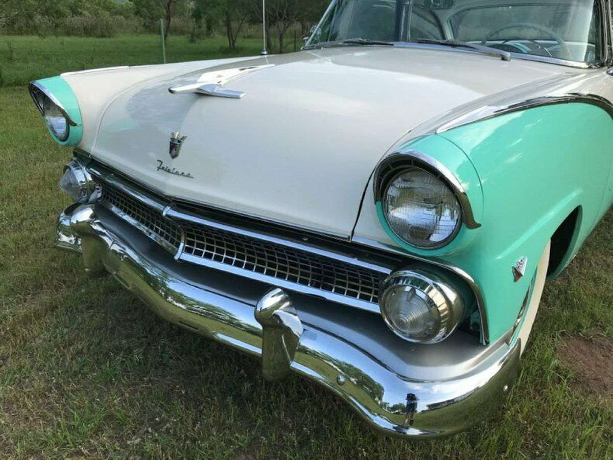 1955 Ford Crown Victoria Skyliner glass roof V8 3SPD AC - photo 7