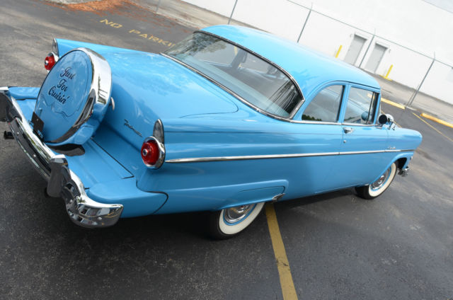 1955 Ford Customline not fairline crown victoria convertible 1957 1959 tbird 1955 Ford Customline Continental Kit SHOW CAR SEE VIDEO!!