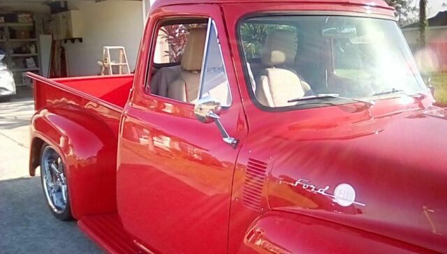 1955 Ford F-100 Custom pick up truck - photo 2