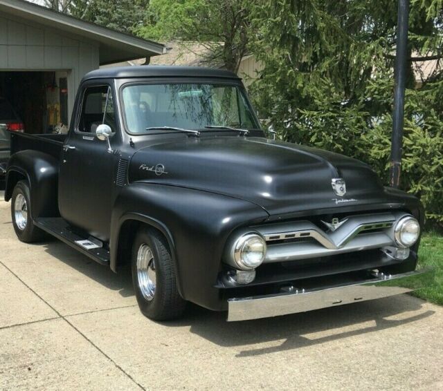 1955 Ford F-100 - photo 3