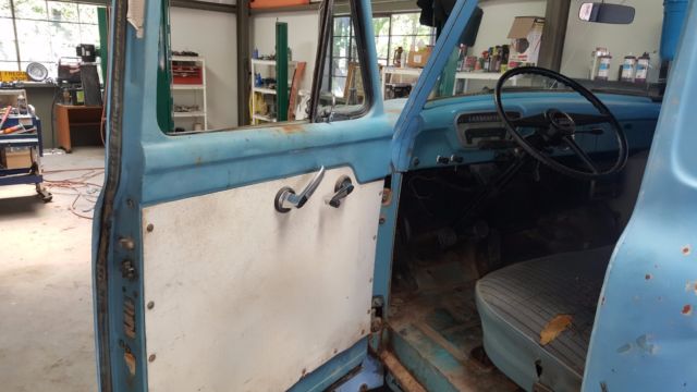 1955 Ford F-100 Custom Cab - photo 3