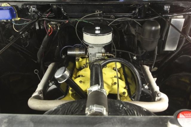 1955 Ford F-250 Stake Bed - photo 4