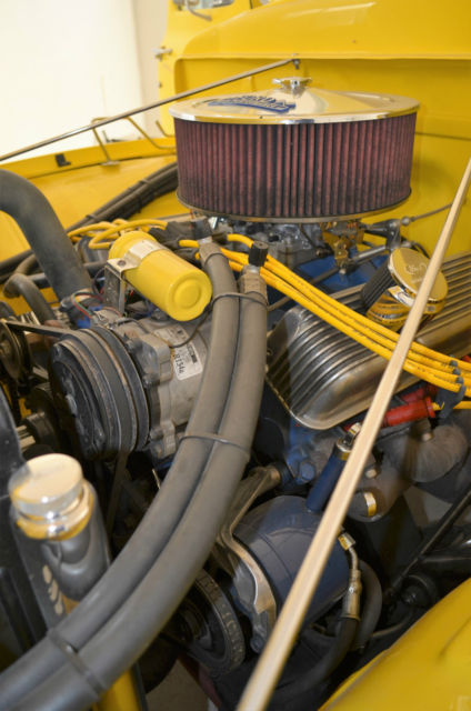1955 Ford F-100 2 door pick up with lots of body/paint customizing - photo 8
