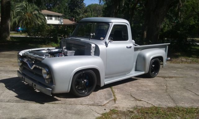 1955 Ford F-100