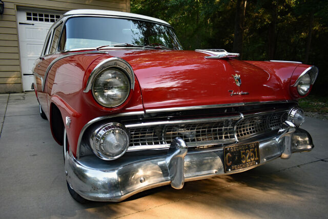1955 Ford Fairlane