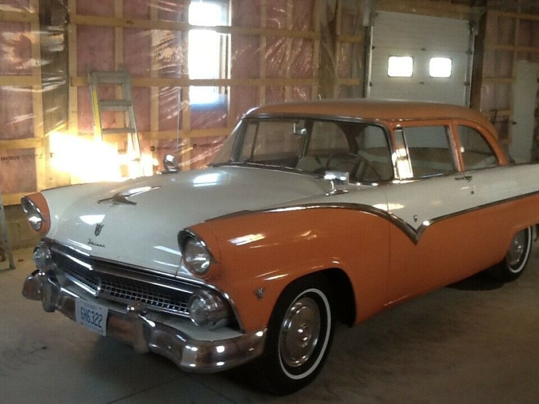 1955 Ford Fairlane, 2 door post, beautiful car. lovingly cared for 1955 Ford Fairlane