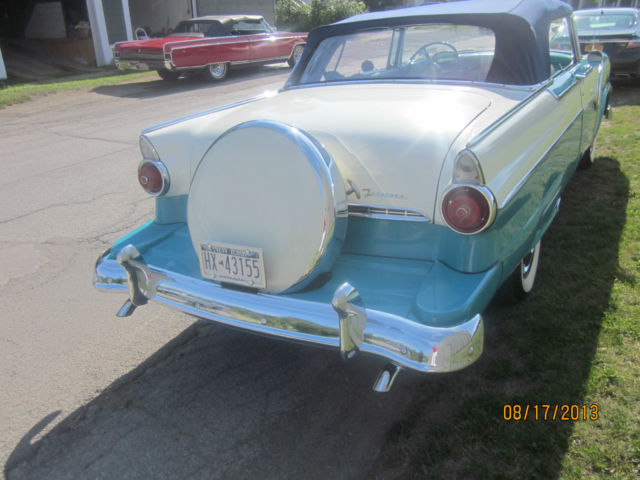 1955 Ford Fairlane - photo 6
