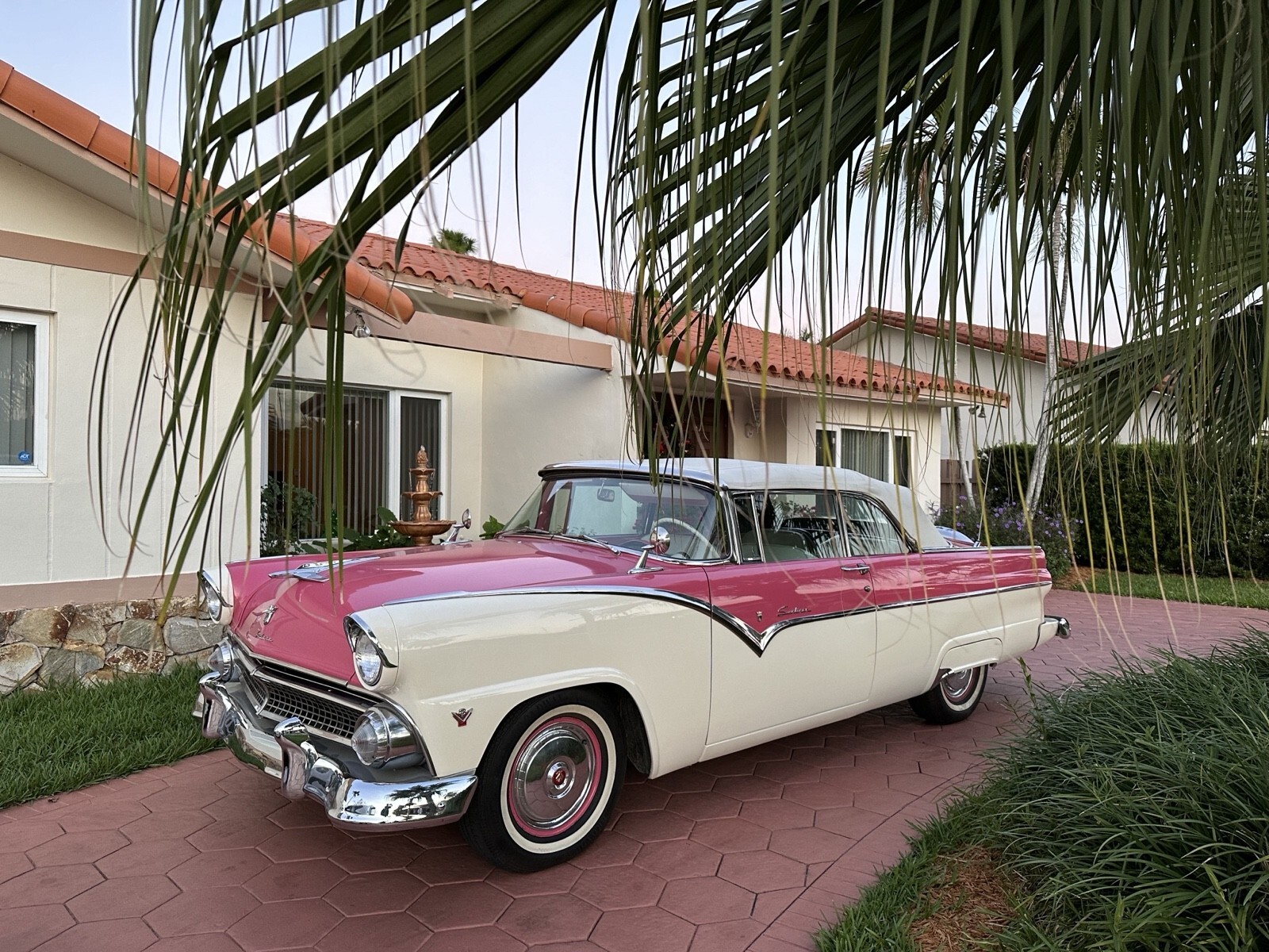 1955 Ford Fairlane Sunliner - photo 8