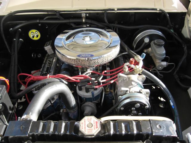 1955 Ford Fairlane 2 door hardtop Victoria - photo 5