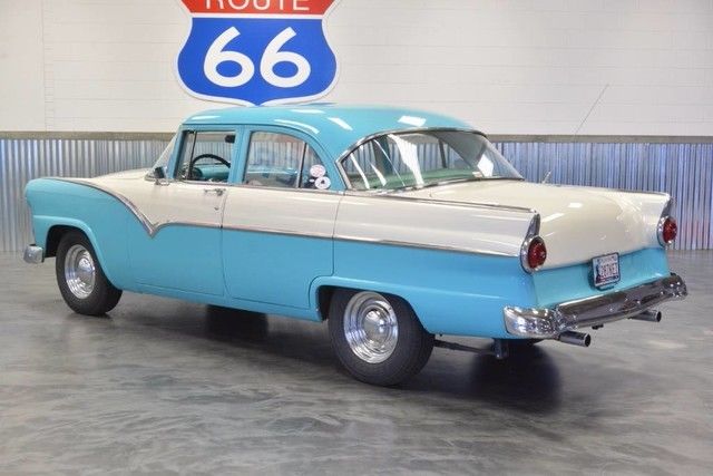 1955 Ford FAIRLANE! SHOW CAR! TOTALLY REMODELED! TURN KEY! DRIVES GREA - photo 6
