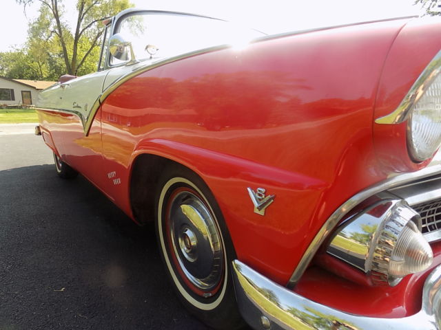 1955 Ford Fairlane Sunliner convertible - photo 8