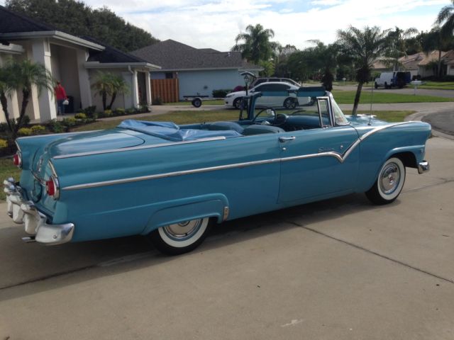 1955 Ford Fairlane Sunliner - photo 9