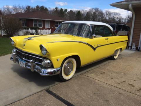 1955 Ford Crown Victoria