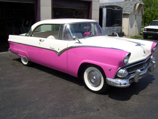 1955 Ford Fairlane VIctoria Base 4.4L 1955 Ford Fairlane VICTORIA