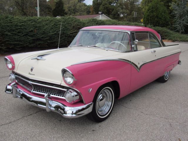 1955 Ford Fairlane Victoria - photo 4