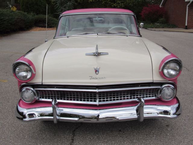 1955 Ford Fairlane Victoria - photo 5