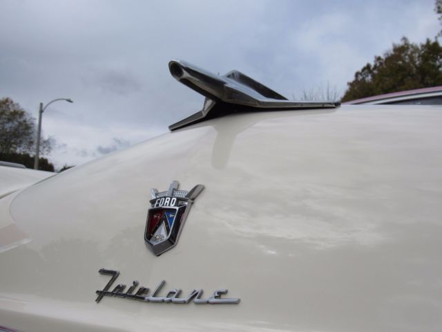 1955 Ford Fairlane Victoria - photo 7